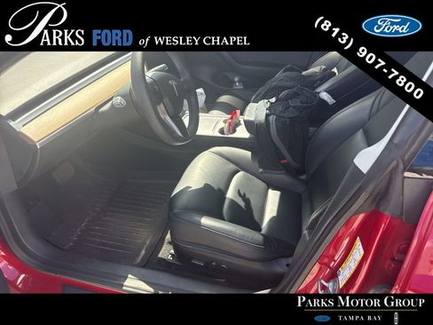 Used 2021 Tesla Model 3 Standard Range Plus image 3