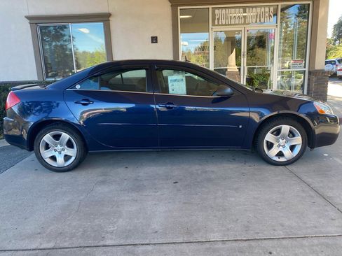 Used 2009 Pontiac G6 Sedan FWD image 4