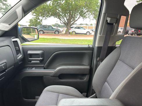 Used 2017 Chevrolet Silverado 1500 LT w/ Texas Edition RWD image 24