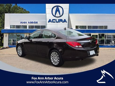 Used 2011 Buick Regal CXL Turbo w/ TO2 Preferred Equipment Group FWD image 3
