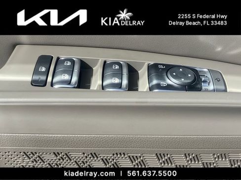 New 2026 Kia Carnival SX FWD image 17