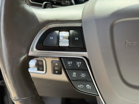 Used 2022 Lincoln Navigator L Reserve AWD/4WD image 15