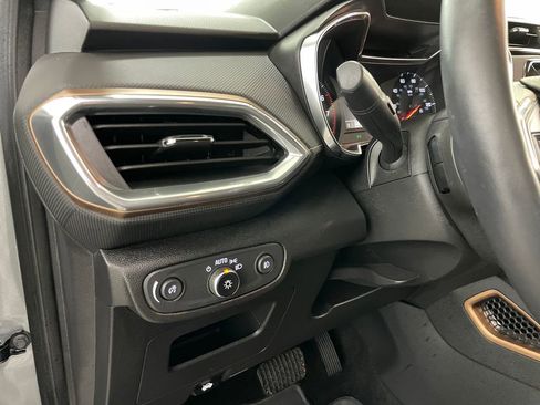 Used 2023 Chevrolet TrailBlazer ACTIV w/ Convenience Package AWD/4WD image 17
