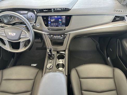 New 2025 Cadillac XT5 Luxury w/ LPO, Floor Liner Package FWD image 15