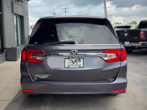 Used 2018 Honda Odyssey LX image 3