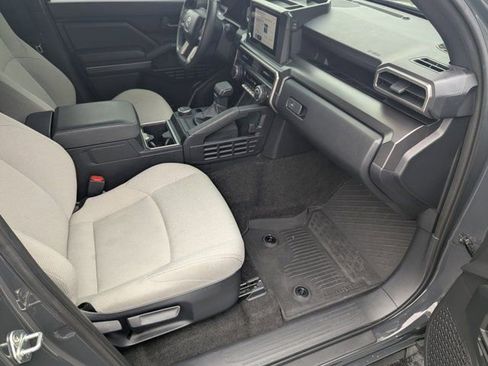 Used 2025 Toyota 4Runner SR5 RWD image 12