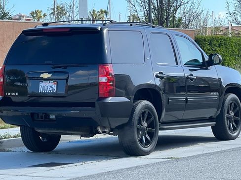 Used 2013 Chevrolet Tahoe LT RWD image 5