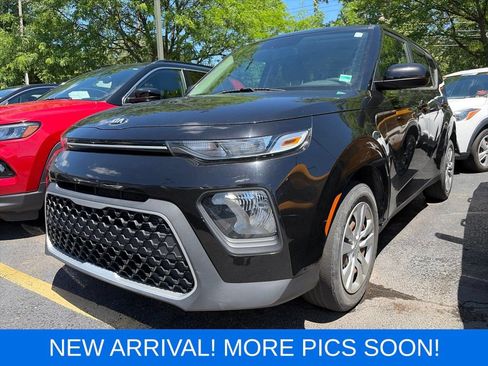 Used 2020 Kia Soul LX FWD image 1