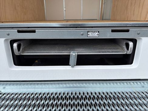 New 2025 Chevrolet Express 3500 w/ Power Convenience Package image 7