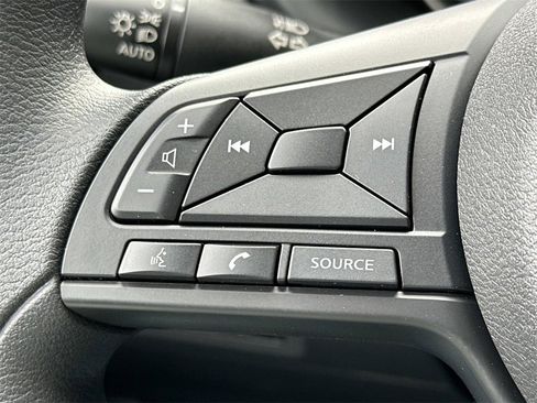 New 2025 Nissan Kicks Play S w/ Interior Electronics Package image 8