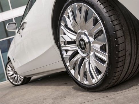 New 2026 Rolls-Royce Ghost AWD/4WD image 18