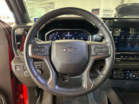 Used 2024 Chevrolet Silverado 2500 ZR2 w/ Snow Plow Prep/Camper Package AWD/4WD image 18