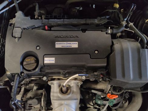 Used 2016 Honda Accord LX image 30