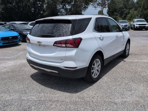 Used 2024 Chevrolet Equinox LT FWD image 3