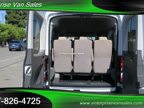 Used 2023 Ford Transit 350 XLT RWD image 12