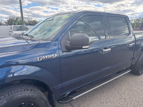 Used 2015 Ford F150 XLT w/ Equipment Group 302A Luxury AWD/4WD image 3