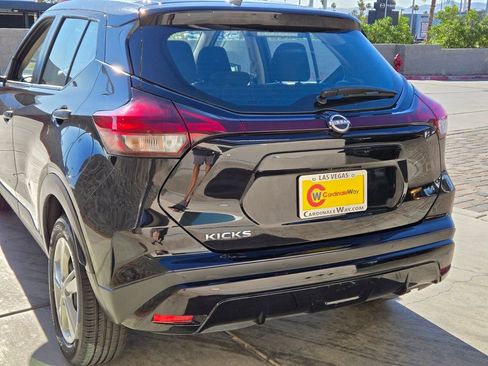 Used 2024 Nissan Kicks S FWD image 4