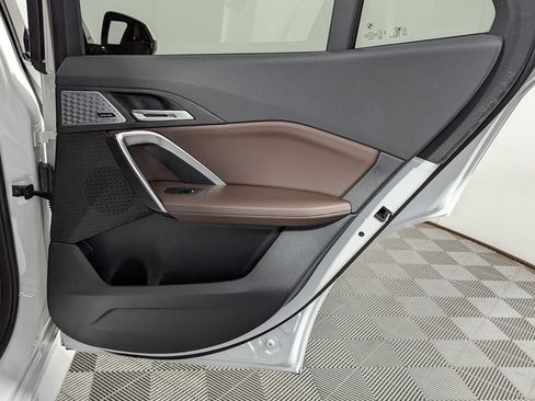 Used 2025 BMW X2 xDrive28i w/ M Sport Package AWD/4WD image 42