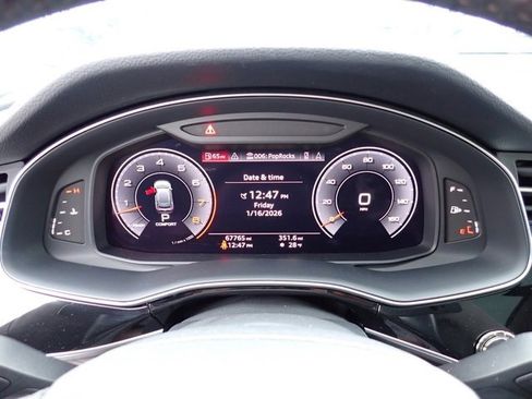 Used 2019 Audi Q8 Premium w/ Convenience Package image 29