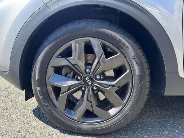 Used 2020 Kia Sportage S w/ Option Group 020 AWD/4WD image 9