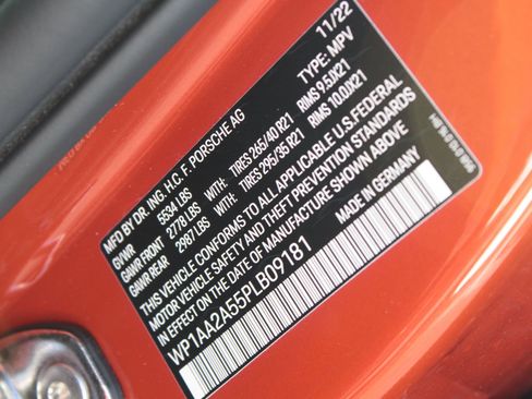 Used 2023 Porsche Macan image 29