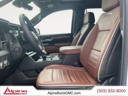 Used 2026 GMC Sierra 1500 Denali Ultimate AWD/4WD image 9