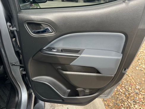 Used 2020 Chevrolet Colorado Z71 image 24
