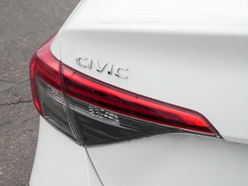 Used 2022 Honda Civic Sport image 17