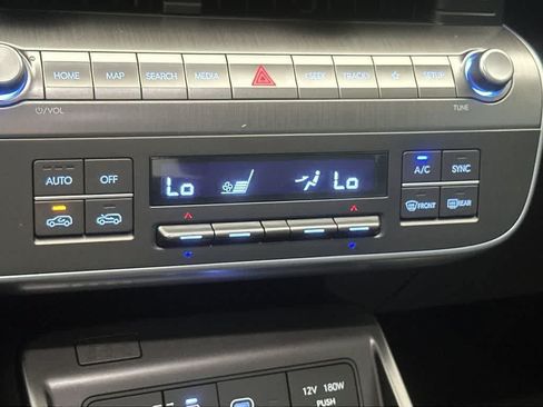 Used 2026 Hyundai Kona SEL Premium FWD image 19