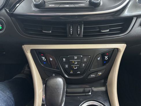 Used 2017 Buick Envision Preferred AWD/4WD image 45