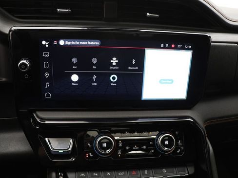 Used 2025 GMC Sierra 1500 AT4 w/ AT4 Premium Package image 32