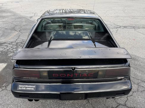 Used 1987 Pontiac Fiero GT image 5