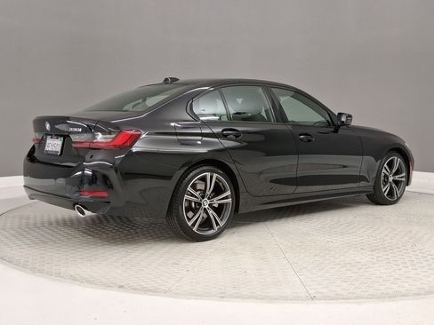 Certified 2023 BMW 330i Sedan w/ Convenience Package RWD image 7