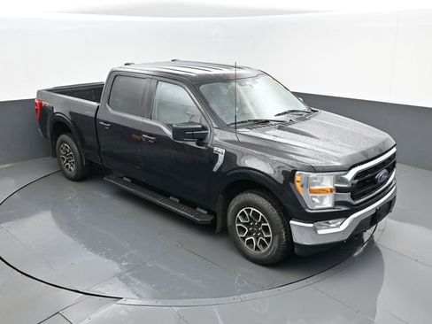 Used 2022 Ford F150 XLT w/ FX4 Off-Road Package image 16