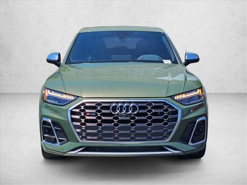 Used 2023 Audi SQ5 Prestige w/ Prestige Package AWD/4WD image 2
