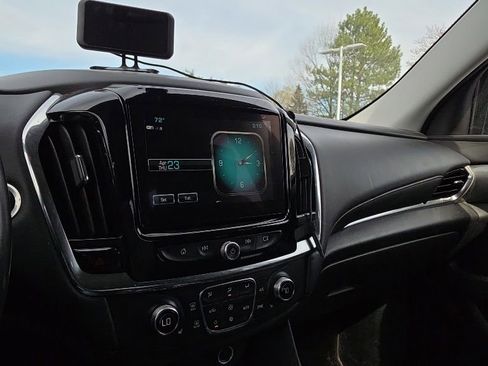 Used 2018 Chevrolet Traverse LT w/ LPO, Black Accent Package AWD/4WD image 21
