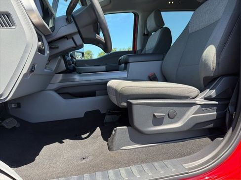 Certified 2024 Ford F250 XLT w/ Camper Package AWD/4WD image 14