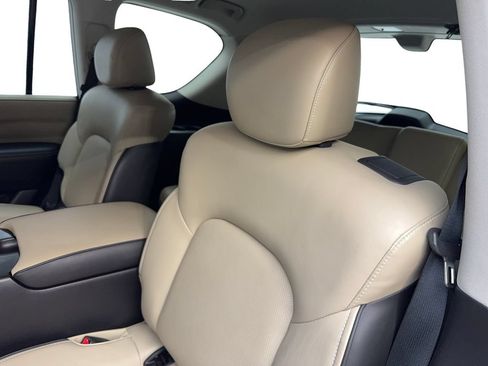 Used 2024 INFINITI QX80 Premium Select w/ Cargo Package AWD/4WD image 34