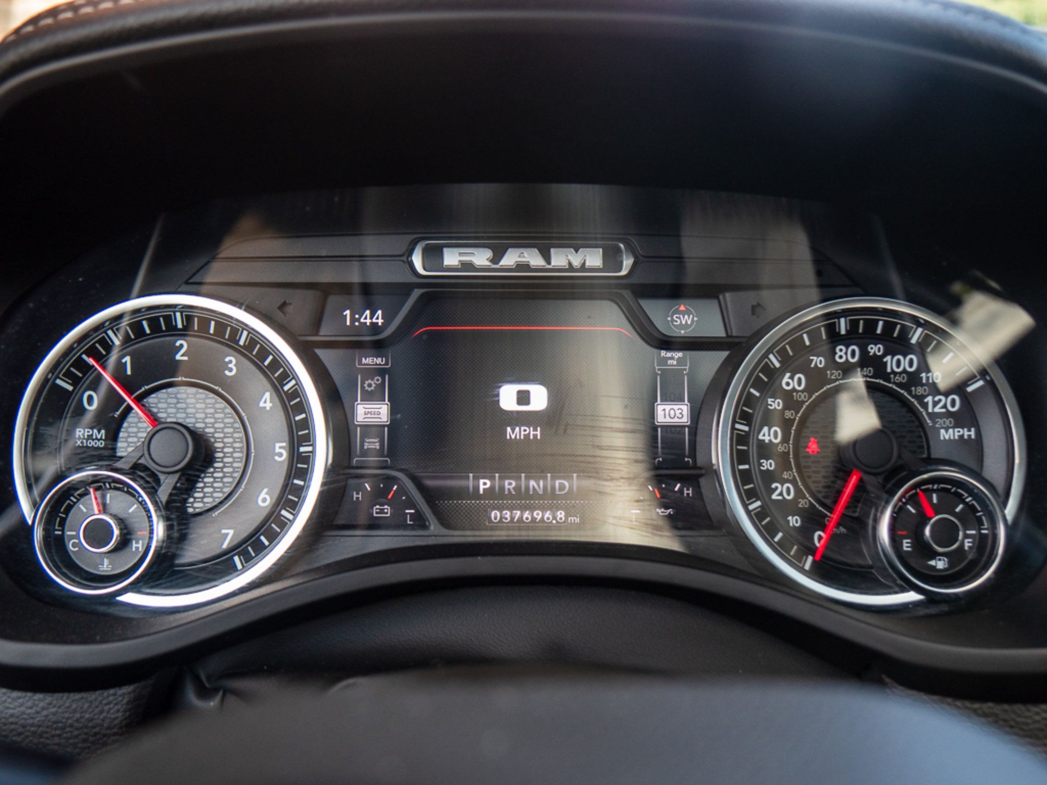 Used 2023 RAM 1500 Laramie AWD/4WD image 23