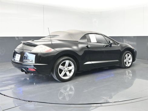 Used 2009 Mitsubishi Eclipse GS FWD image 5