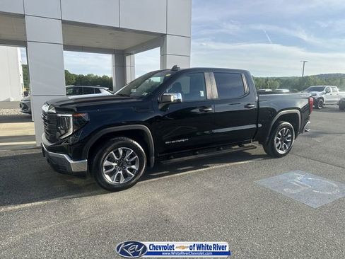 Used 2023 GMC Sierra 1500 Pro w/ Pro Value Package AWD/4WD image 1