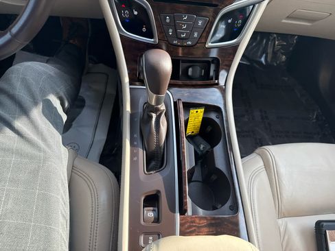 Used 2016 Buick LaCrosse Leather FWD image 22