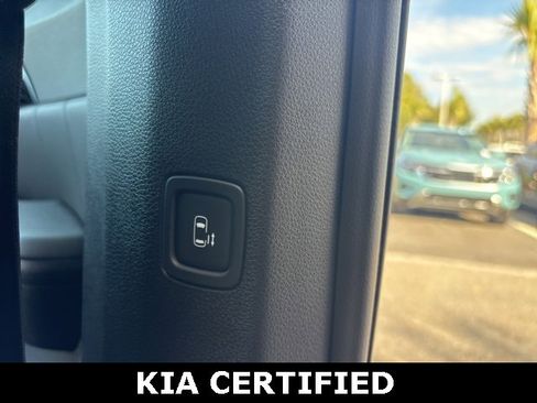 Certified 2025 Kia Carnival SX Prestige image 34