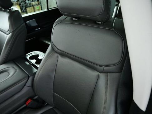Certified 2025 Ford Expedition Active AWD/4WD image 18