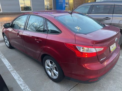 Used 2014 Ford Focus SE image 3