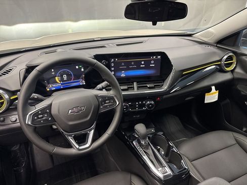 New 2026 Chevrolet Trax ACTIV w/ Driver Confidence Package FWD image 20