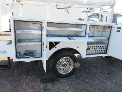 Used 2021 Ford F450 XL w/ Power Equipment Group RWD image 19