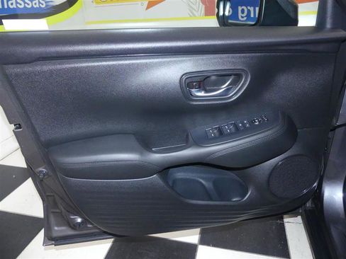 Used 2023 Honda HR-V LX image 21