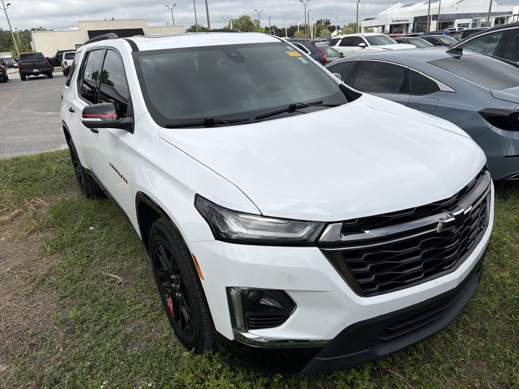 Used 2023 Chevrolet Traverse Premier w/ Redline Edition FWD image 1