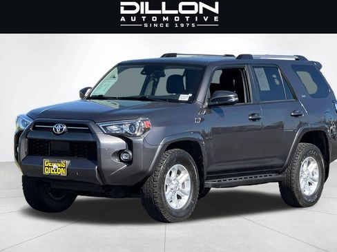 Used 2021 Toyota 4Runner SR5 Premium w/ Moonroof Package AWD/4WD image 8
